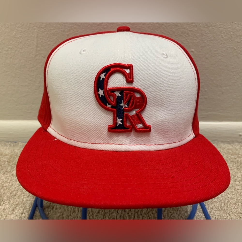 Colorado Rockies New Era Fitted Size 7 1/4 Alternate Color Way NWOT